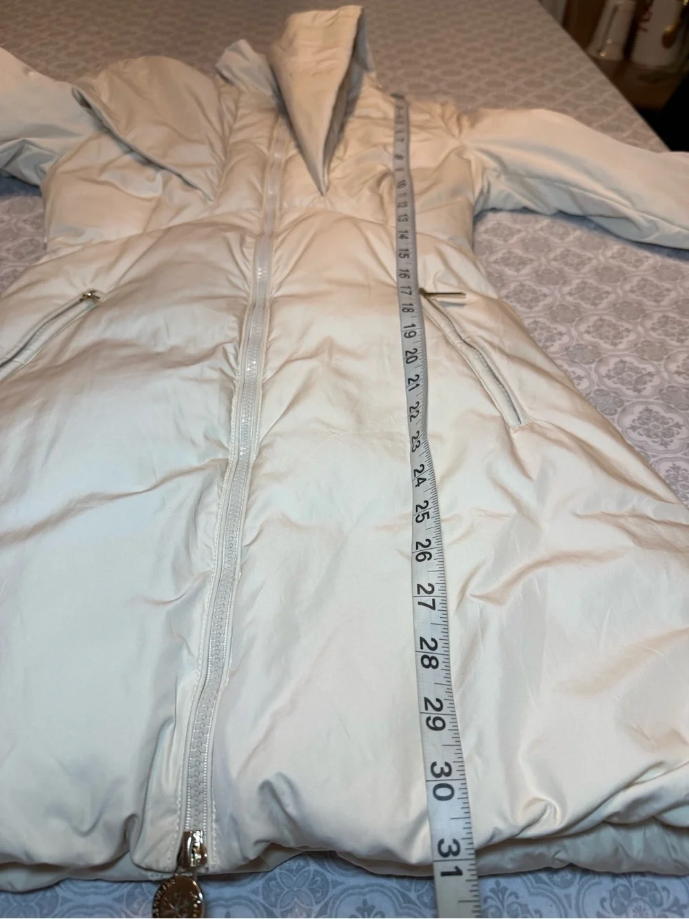Elisabetta Franchi icy duck down puffer jacket Size 38